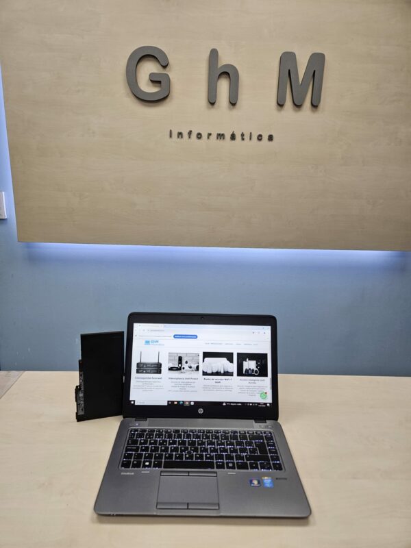 Portátil HP EliteBook 840 cambio de batería ghminformatica