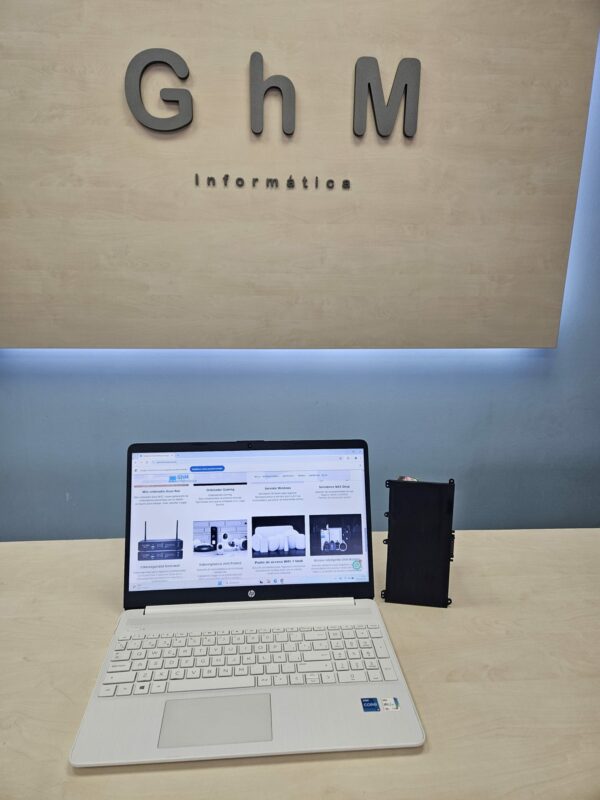 Portátil HP 15 cambio de batería y Windows 11 ghminformatica
