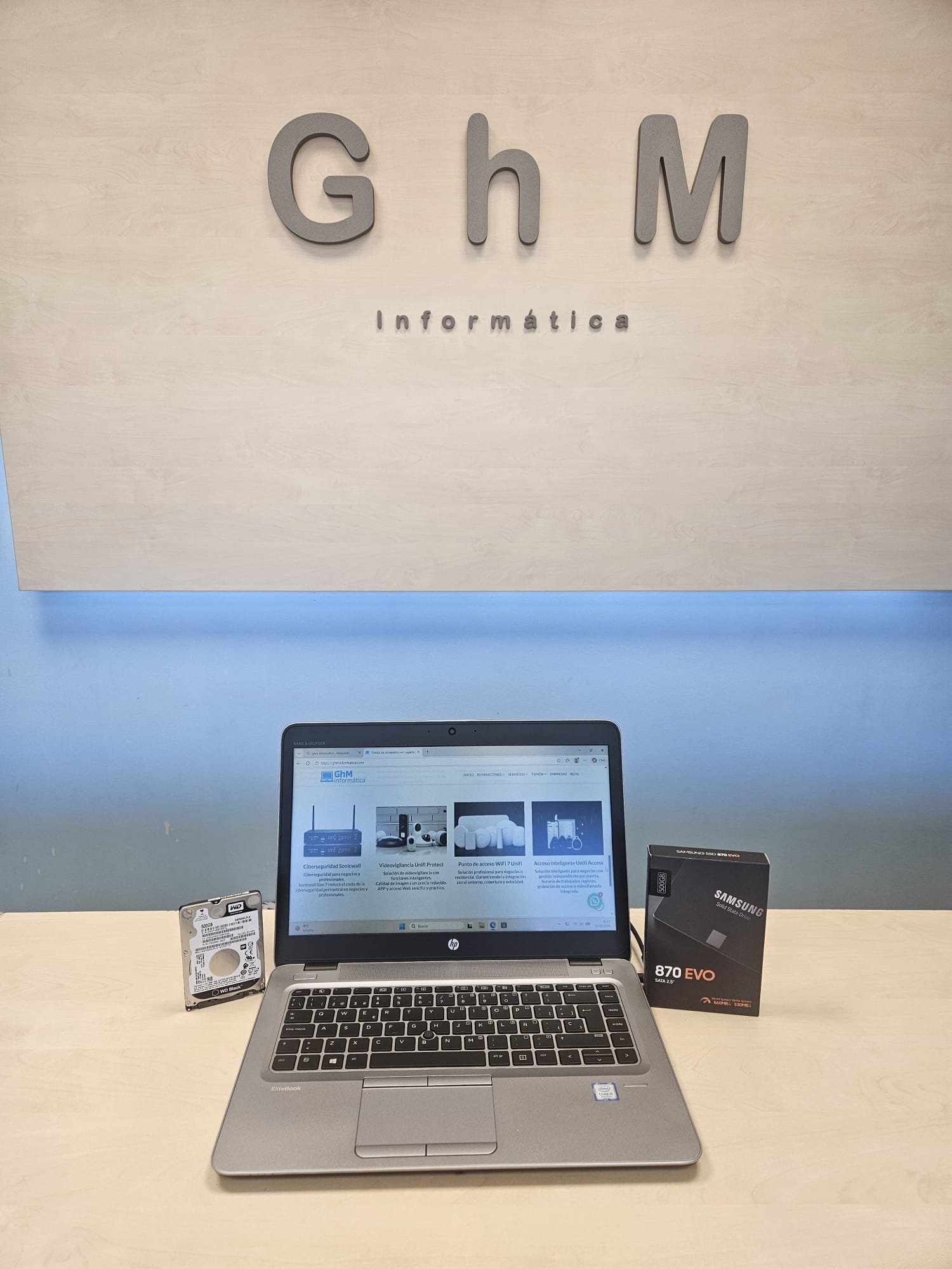 HP EliteBook 840R actualización Windows 11 ghminformatica